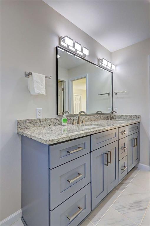 Building Photo - 95 Pine Grove Cir