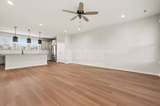 Building Photo - 246 Ferebee Pl