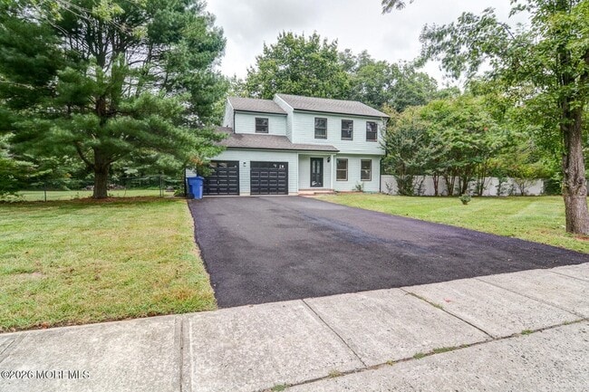 Building Photo - 195 Edgemere Ct