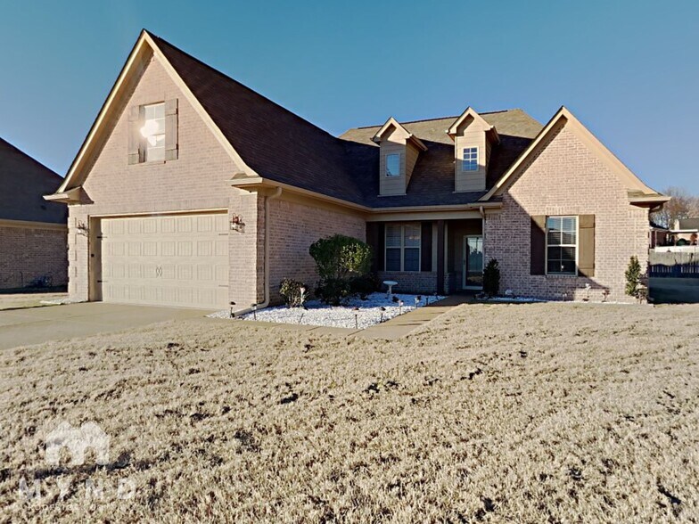 Primary Photo - 1484 Whistle Cove