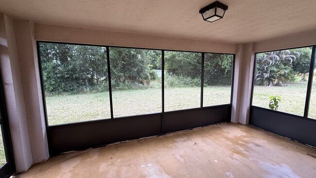 Building Photo - 1481 SW Algardi Ln