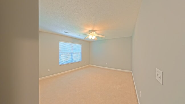 Building Photo - 308 Windsor Forrest Rd