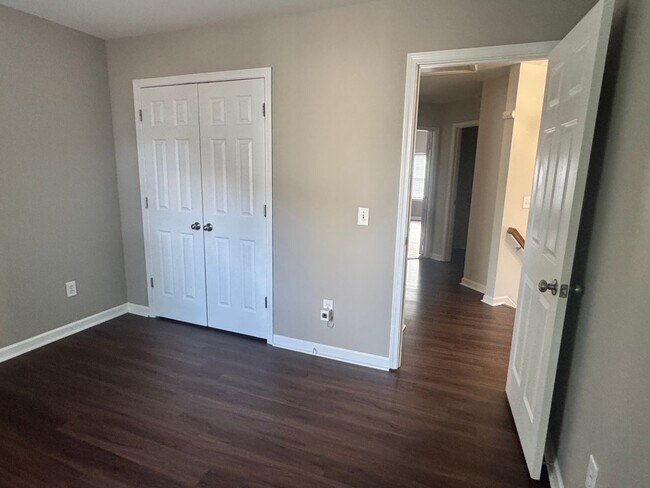 Building Photo - 3820 Windstream Way