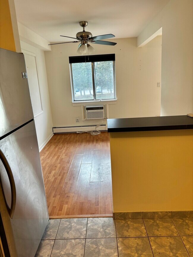 Building Photo - 2 Villa Verde Dr