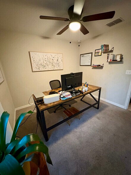 Building Photo - 1804 Broad Winged Hawk Dr