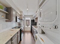 Building Photo - 7834 Broadway-1605.4