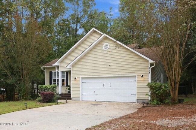 Building Photo - 118 Rolling Hill Dr