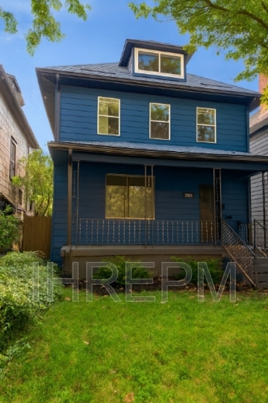 Primary Photo - 239 E Mithoff St