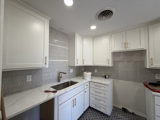 Building Photo - 2506 29th St