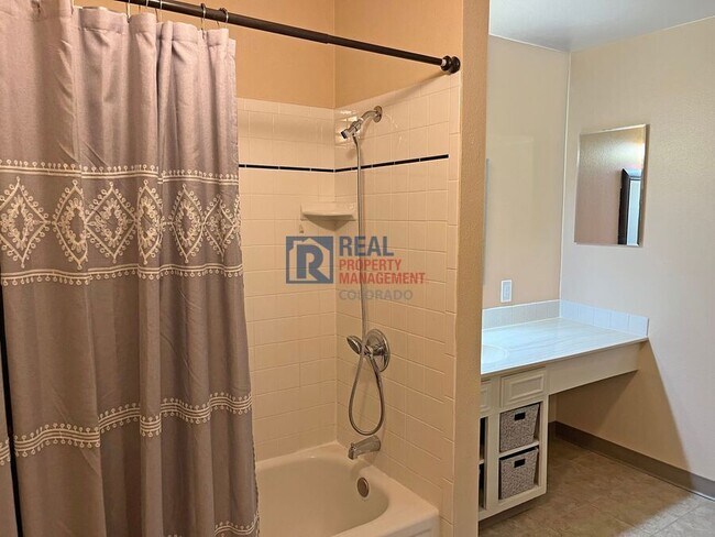 Building Photo - 7755 E Quincy Ave