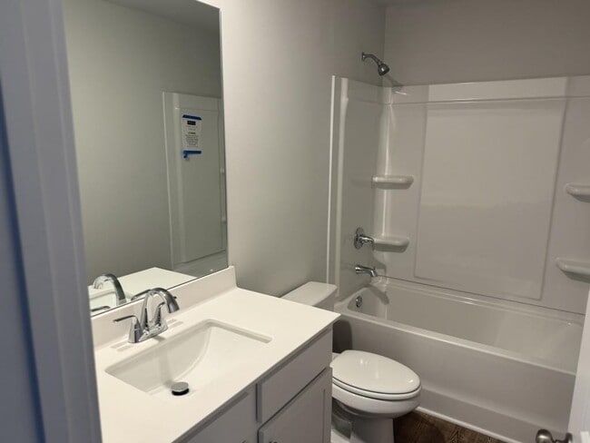 Building Photo - 7269 Mulberry St