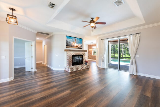 Building Photo - 3315 SE W Snow Rd