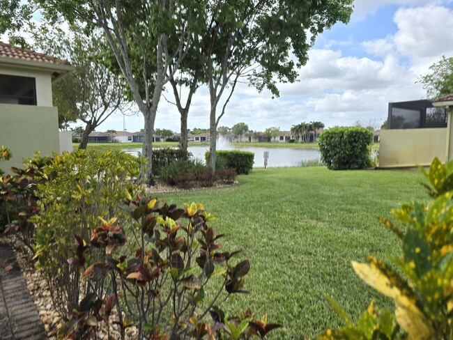 Building Photo - 9574 Tivoli Isles Blvd