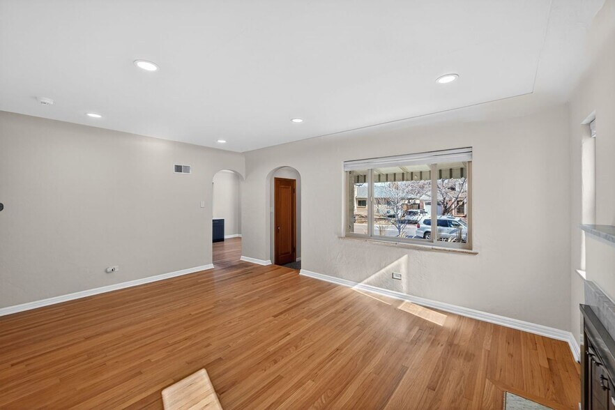 Building Photo - 665 Krameria St