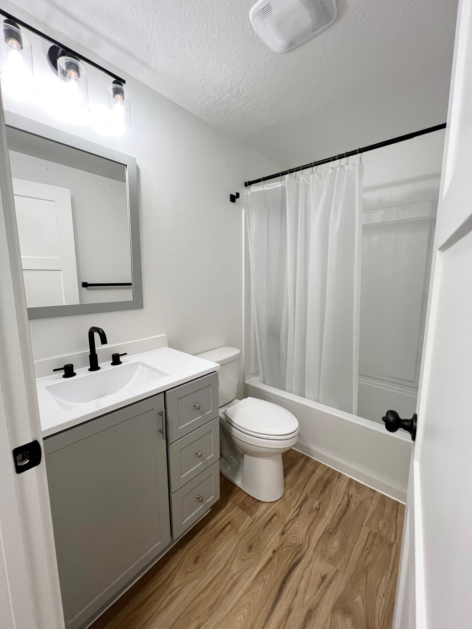 Building Photo - 514 N 450 W