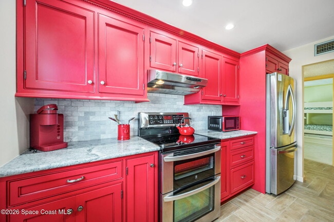 Building Photo - 2001 S Banana River Blvd