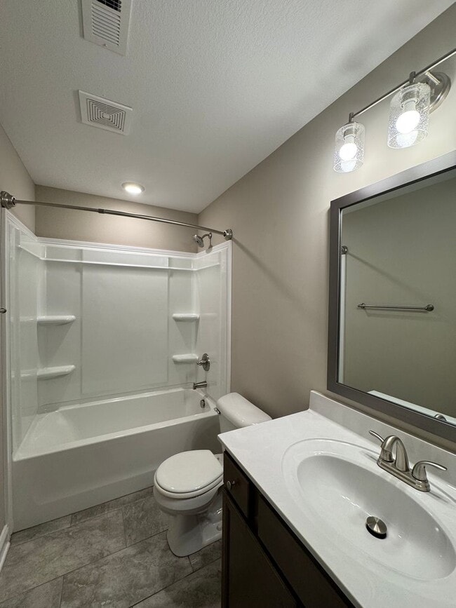 Building Photo - Gorgeous Single Family Home