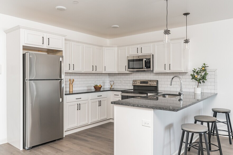 Lilac Pointe 6649 Ridge Ave Philadelphia PA 19128 Apartment Finder