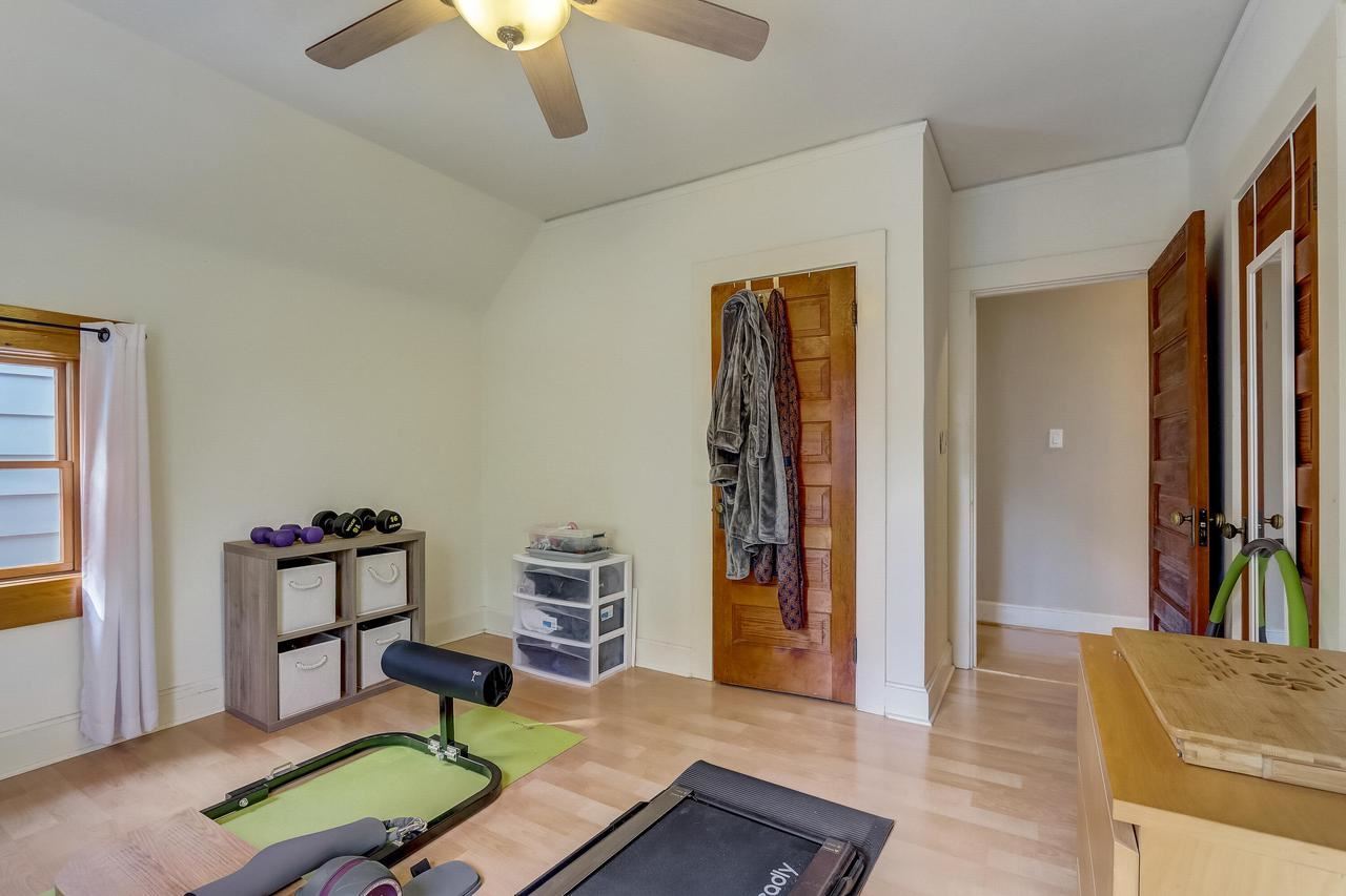 Building Photo - 2114 E Edgewood Ave