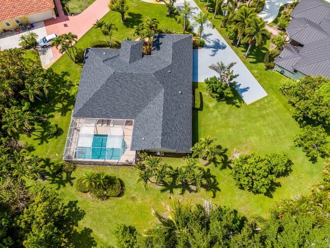 Building Photo - 15495 Rolling Meadows Cir