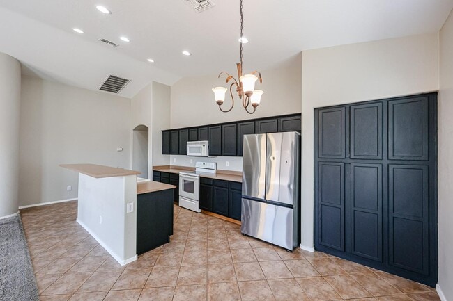 Building Photo - 24755 W Dove Trail