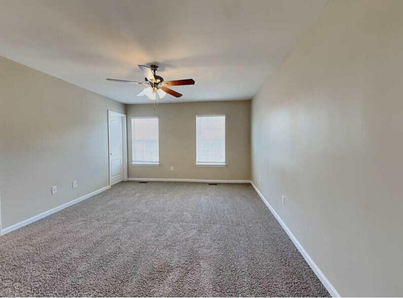 Building Photo - 3610 Brideveil Ct