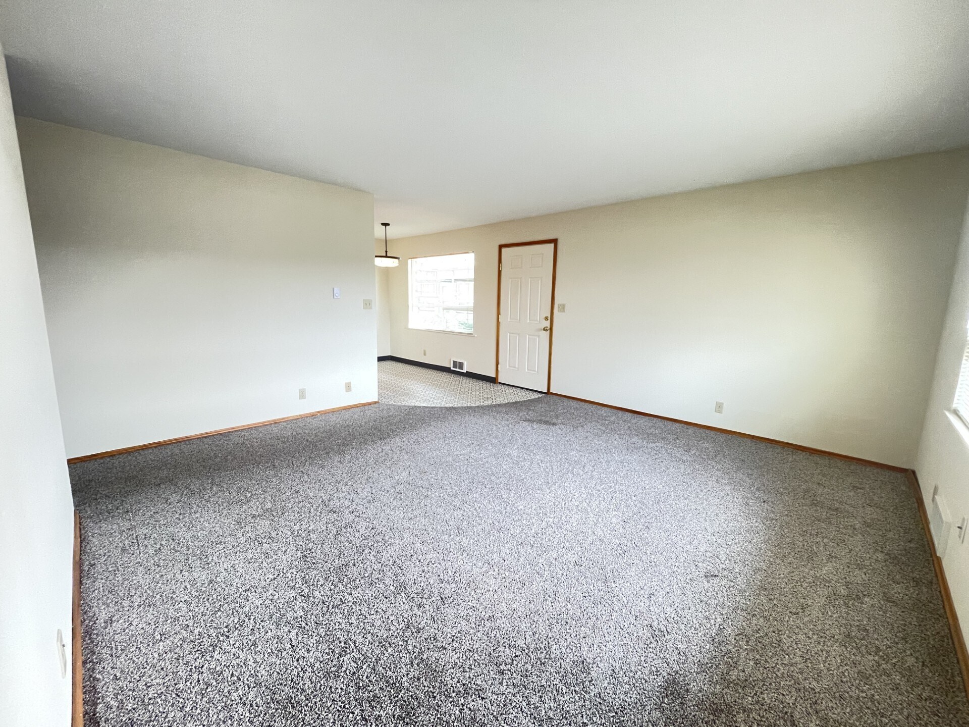 Living Room - 530 Burnett Ave N