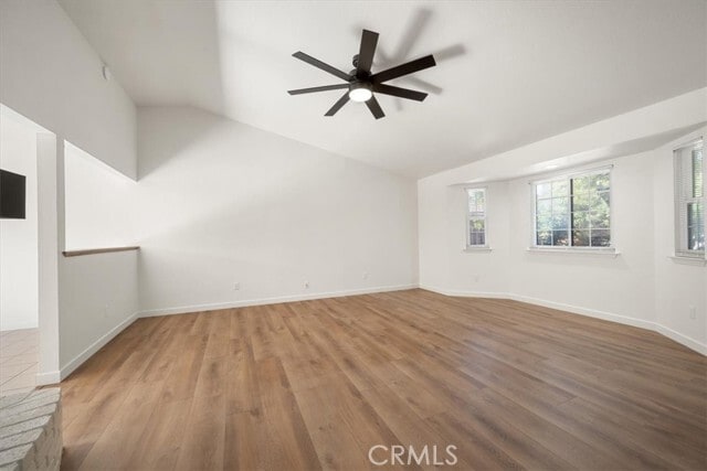 Building Photo - 836 Casals Dr