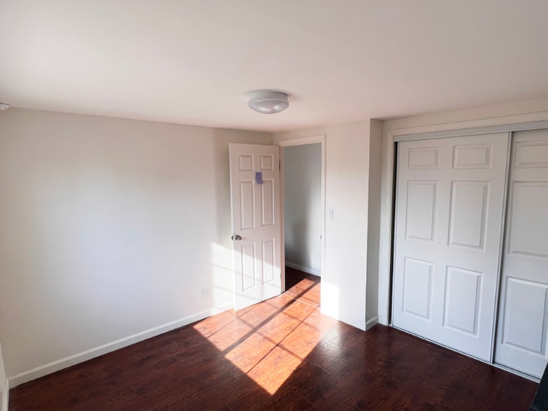 Building Photo - 8010 Crosnoe Ave