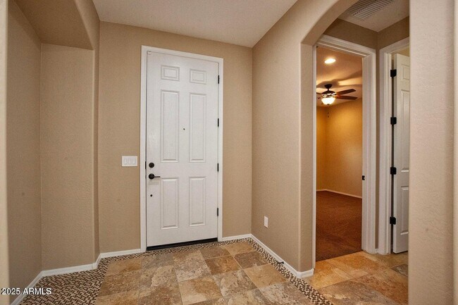 Building Photo - 21883 N 263rd Dr