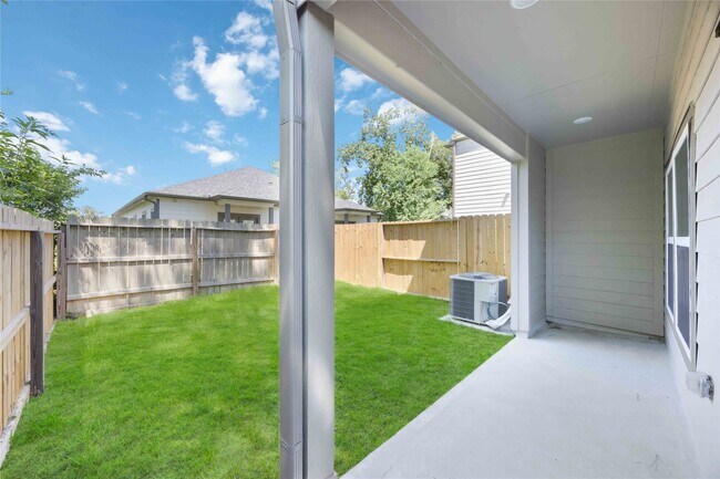 Building Photo - 7987 Chateau St