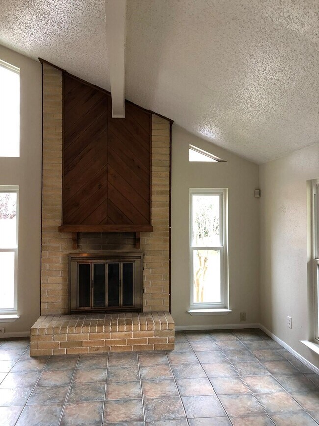 Building Photo - 2623 Ferry Landing