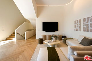 Building Photo - 3699 Alta Mesa Pl