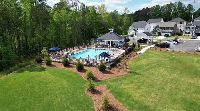 Building Photo - 667 Summerwood Ln