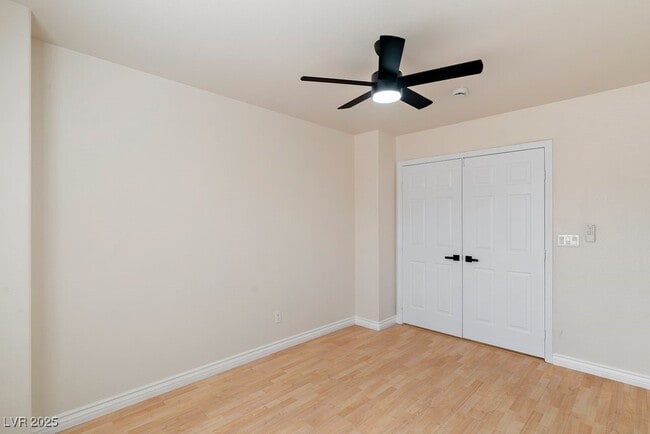 Building Photo - 8594 Lambert Dr