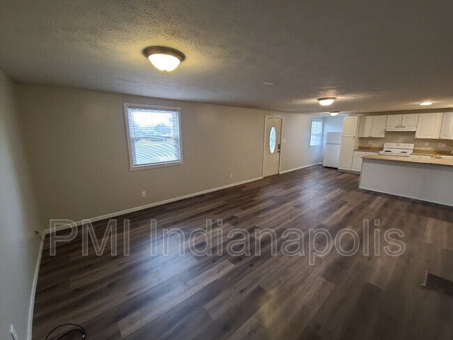 Building Photo - 1902 Rosemont Ave