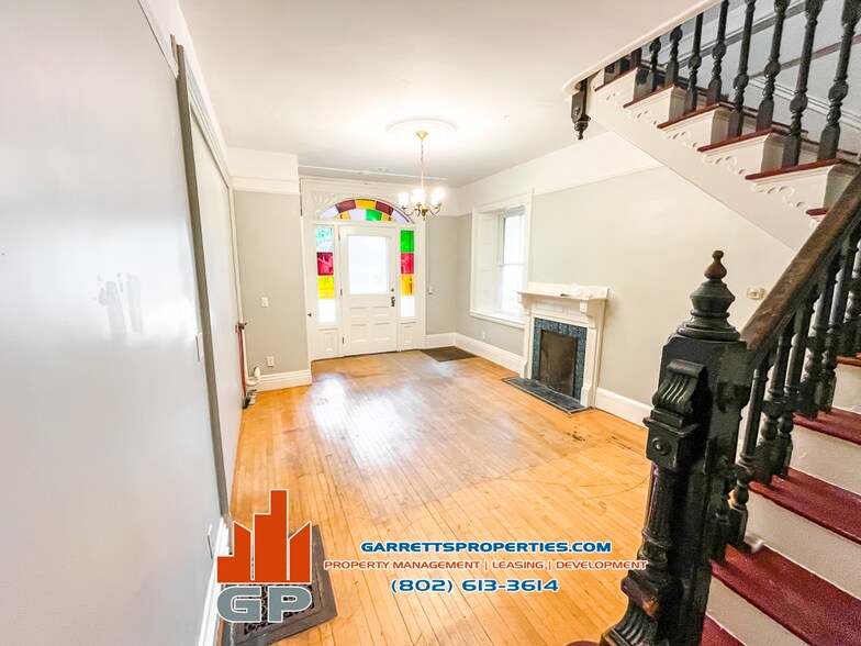 Building Photo - 40 1st St