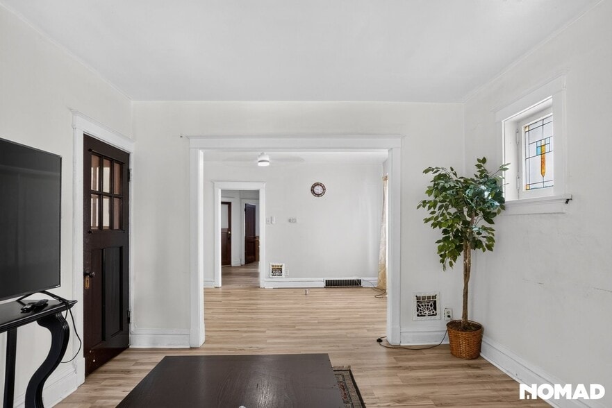 Building Photo - 4946 Cote Brilliante Ave