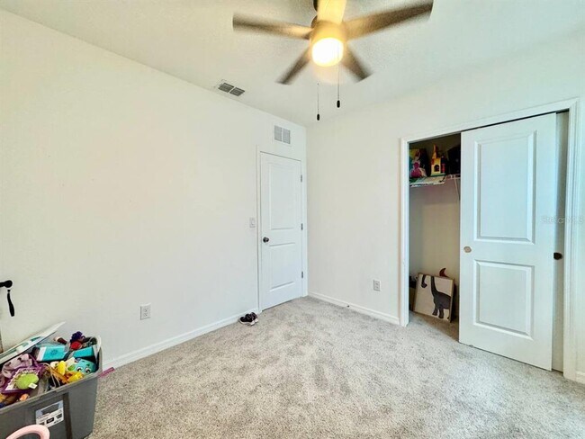 Building Photo - 20659 Drake Elm Dr