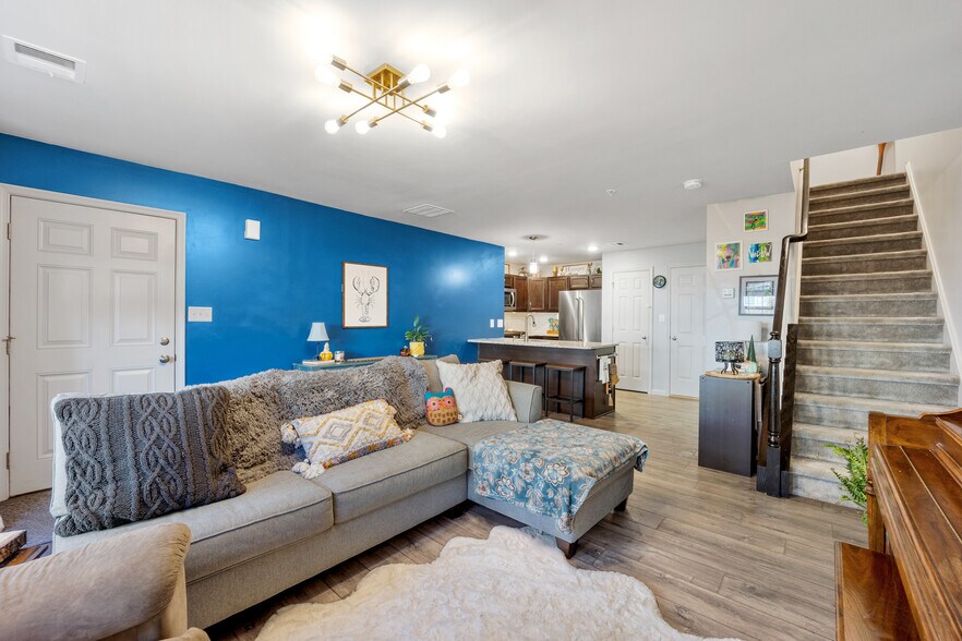 Building Photo - 3089 Goshen Dr