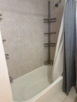 Building Photo - 1404 E 11th Ave