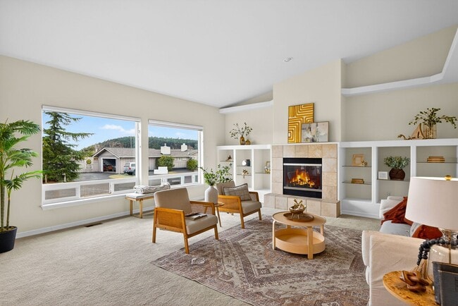 Building Photo - 5208 Doon Way