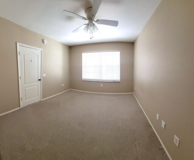 Building Photo - 401 Belmont Pl