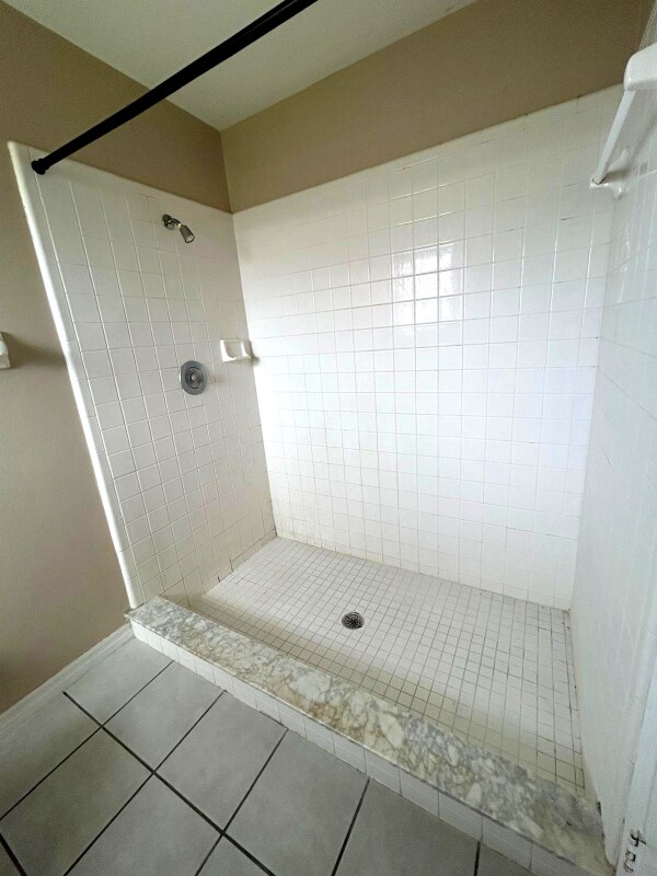 Building Photo - 3112 Headdress Dr