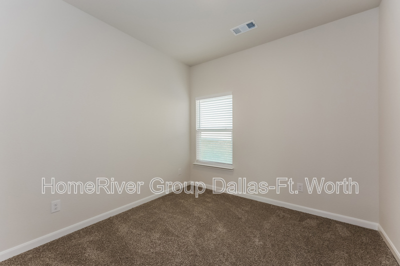 Building Photo - 6569 Crosswood Ln