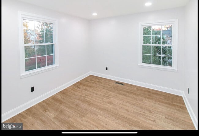 Building Photo - 21111 Deep Furrow Ct