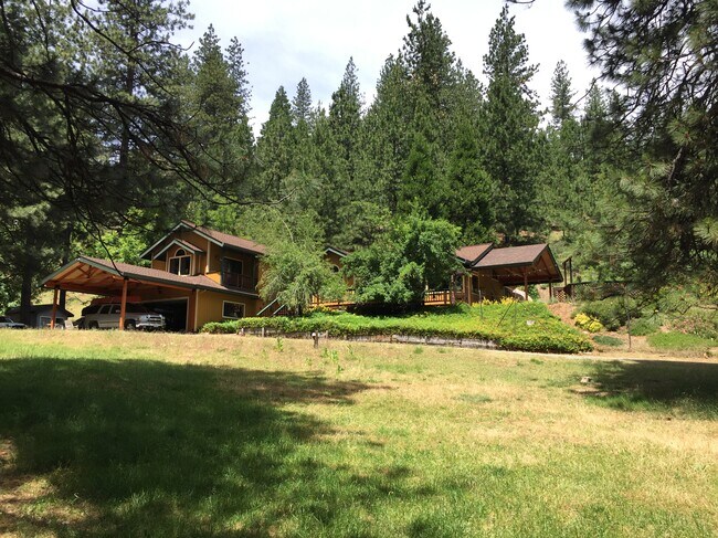 Building Photo - 26927 Manzanita Ct