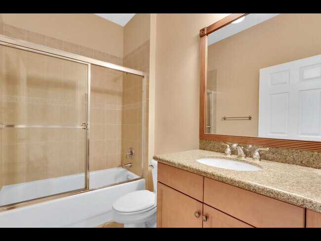Building Photo - 3043 Hartridge Terrace