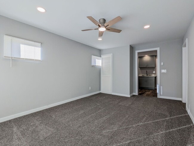 Building Photo - 2008 Vernon Rd