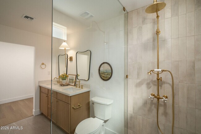 Building Photo - 7837 E Crestwood Way